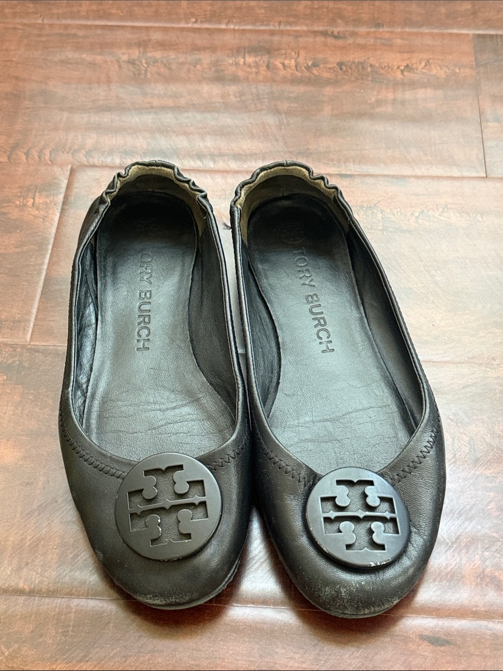 Tory Burch Black Leather Logo Ballet Flats